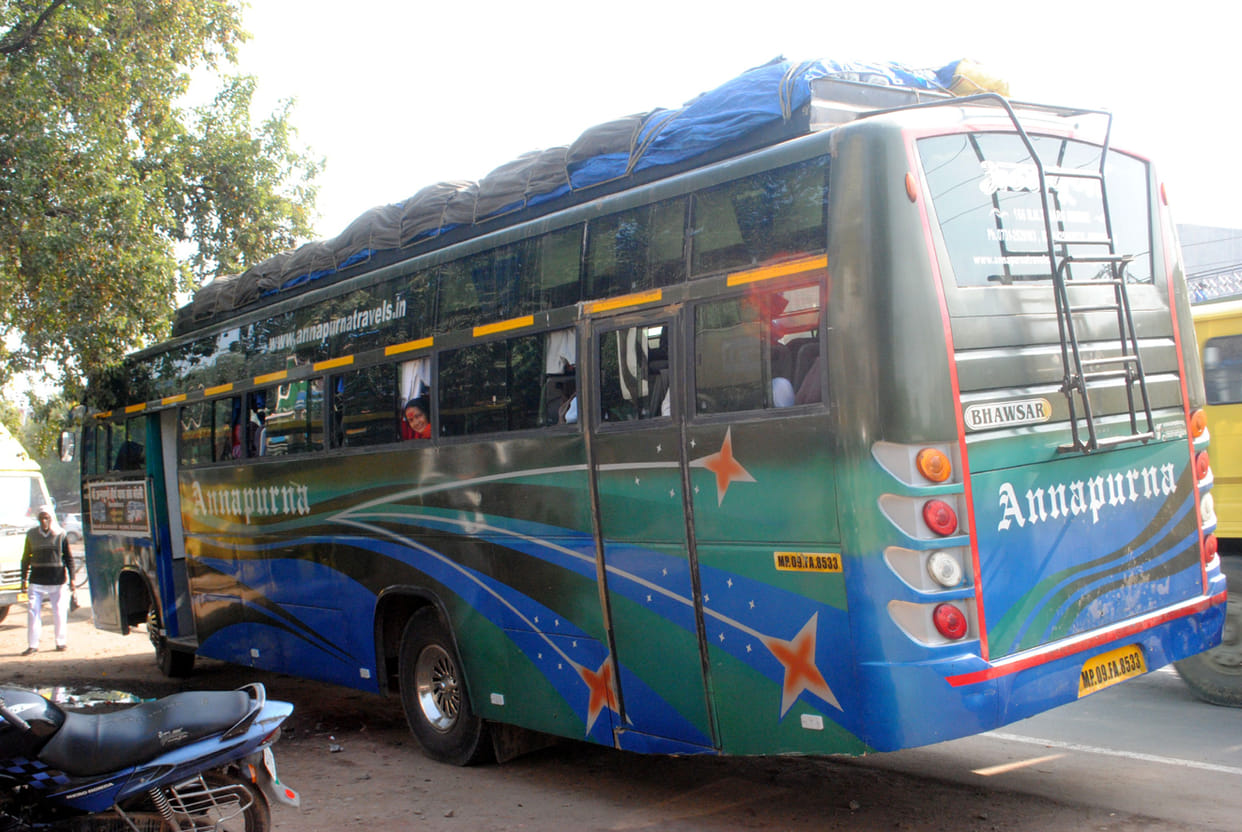Chitrakoot: Bawan Jaan Becomes Truck for Tourist Buses