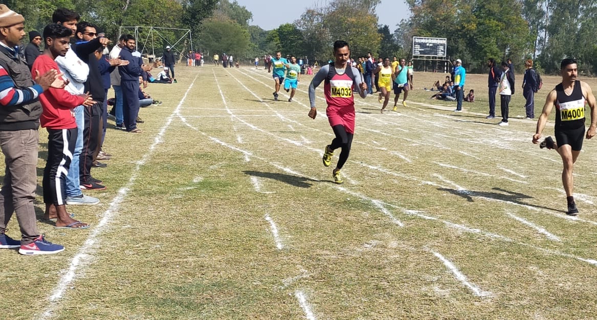 Stamina shown in Master Athletics Championship at Sonbhadra
