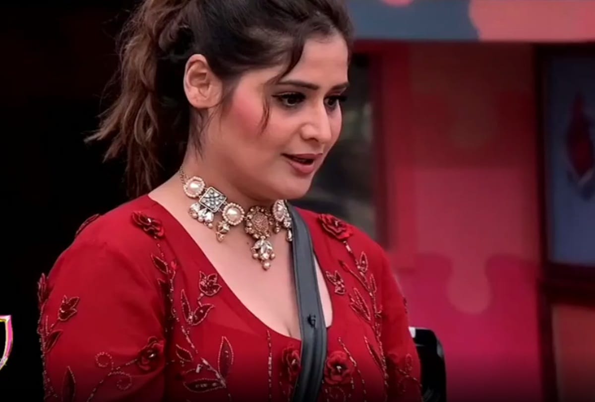 bigg boss 13 arti singh reveals molested  kashmira shah and krushna both unaware