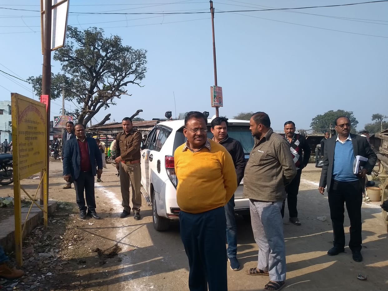 commissinor checked the quality by carving the road