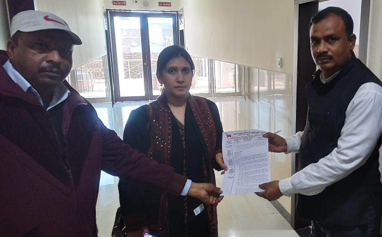 Memorandum of electricity workers to the managing director