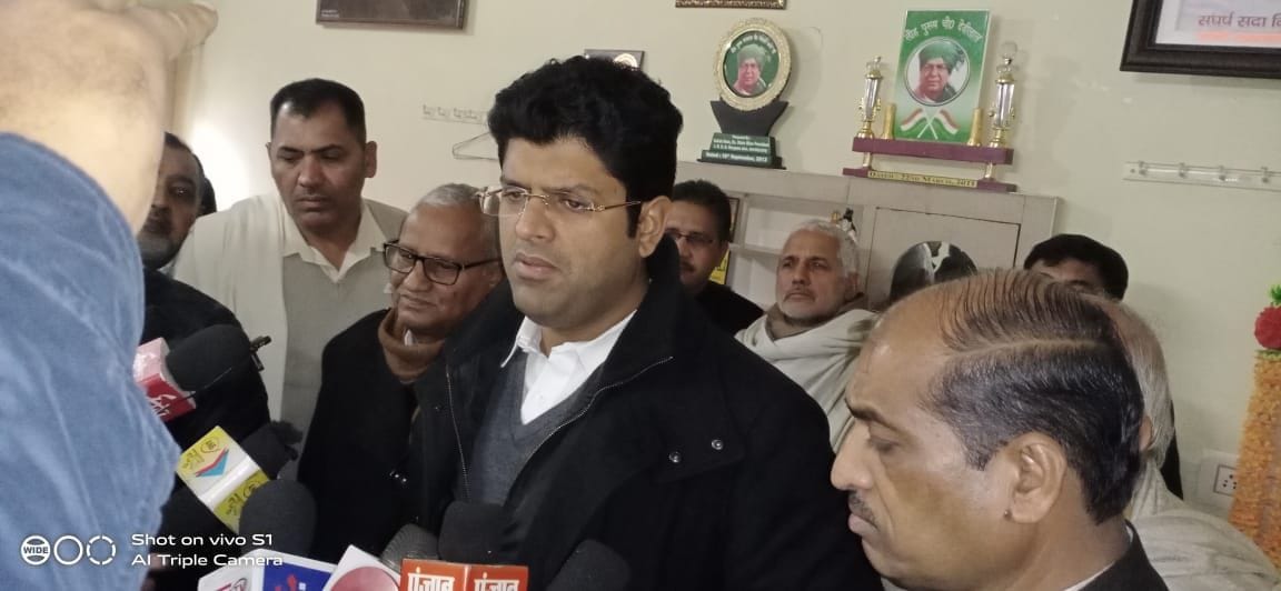 hooda and inld suffer from permanent government   : dushyant