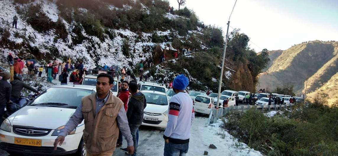 Tourists reach Chakrata when Kalsi-Chakrata road opens