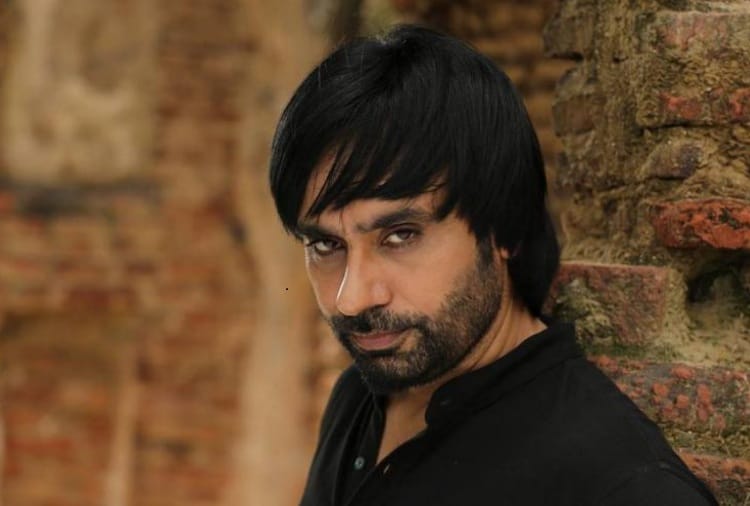 complaint against singer babbu maan
