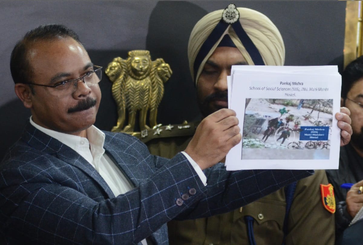 Delhi Police in the dock on claims seven questions not answered 