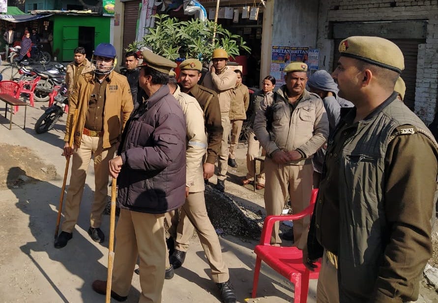 Muzaffarnagar News: Police-Administration Alert
