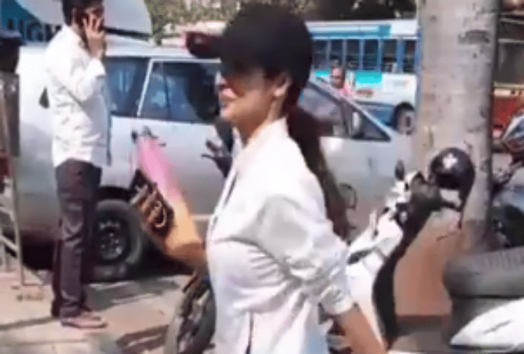 malaika arora wear same cap of arjun kapoor during gym session