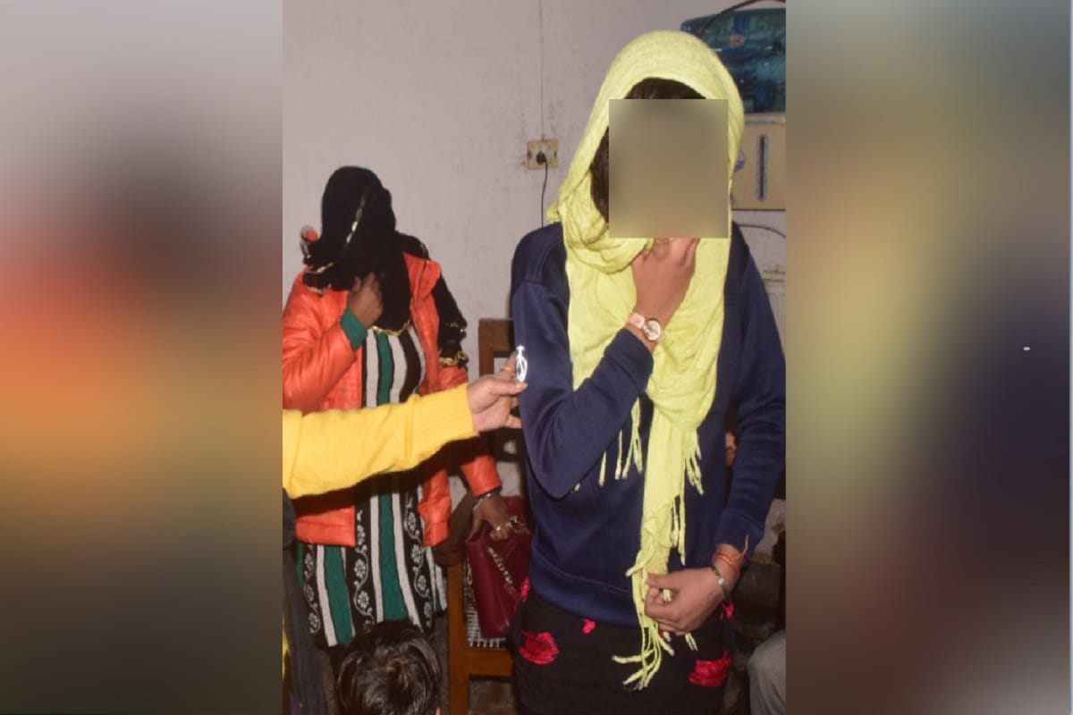 UP News: Police has busted brothel racket in a hotel and 11 accused arrested in Meerut