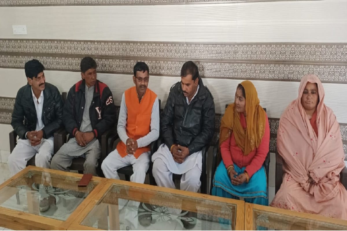 BJP MLA Vikram Saini announced to settle 25 refugees of Pakistan in Khatauli