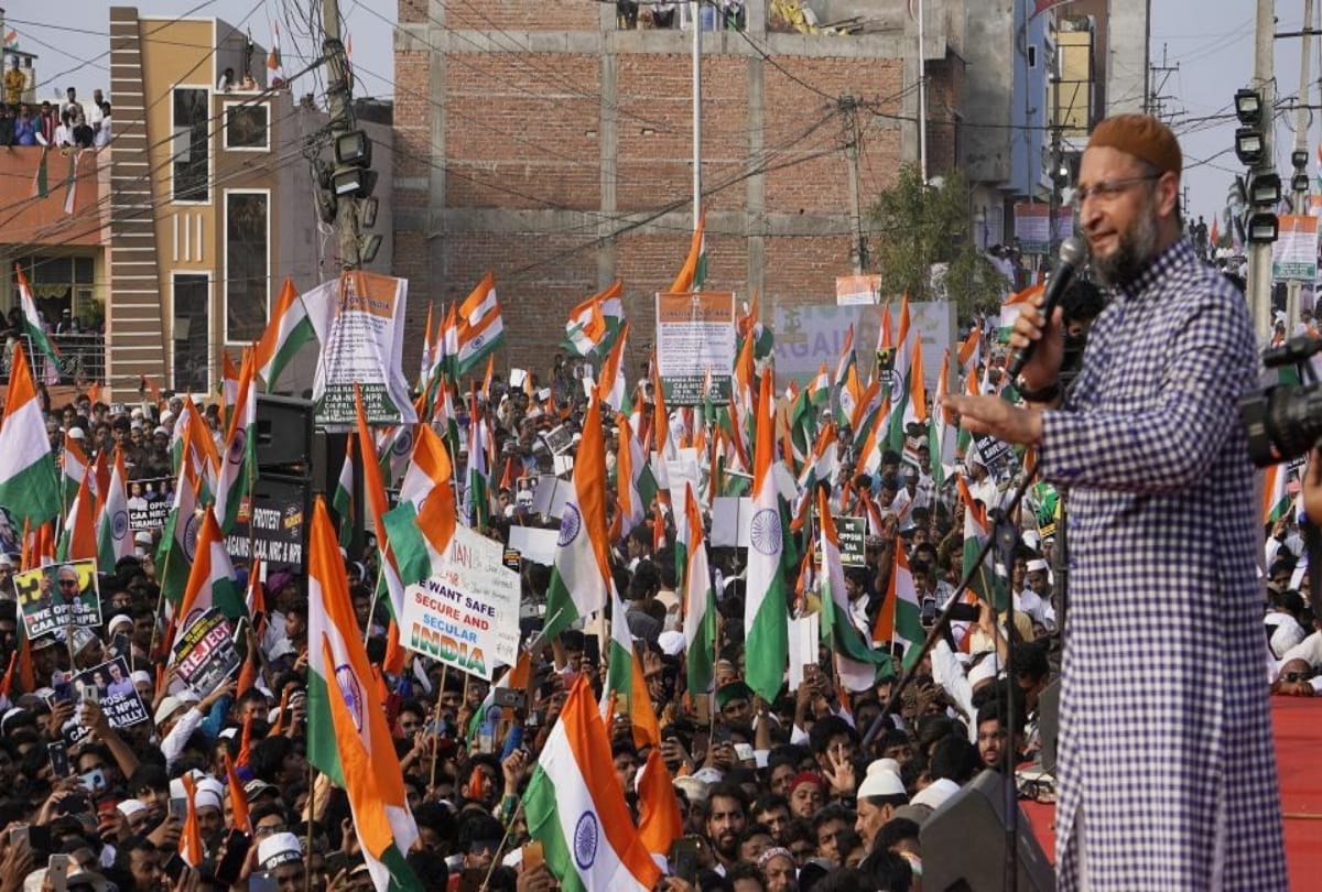 Owaisi tiranga Rally in Hyderabad, Mamata takes out march in Kolkata against caa
