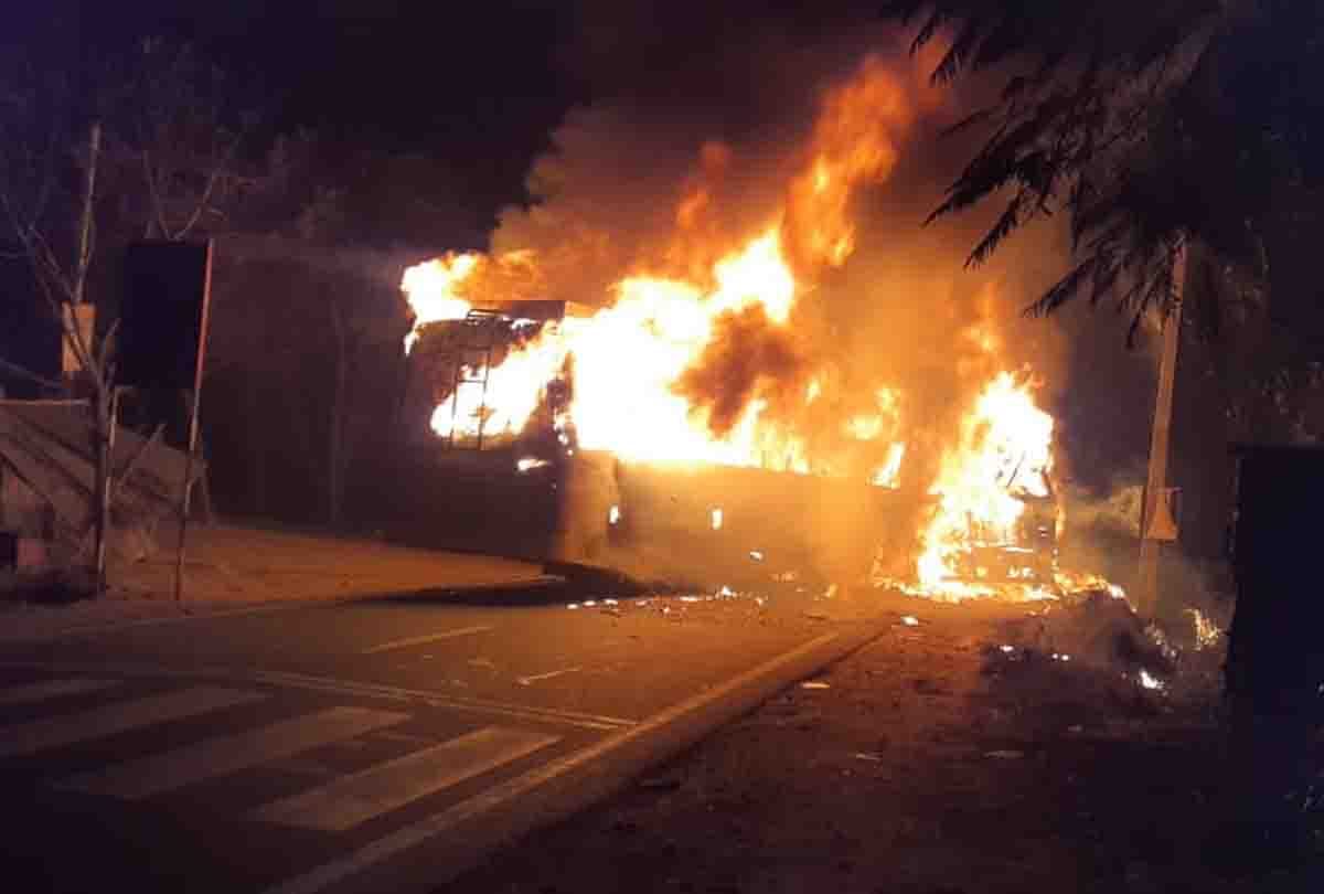 kannauj bus accident: truck was wrong side