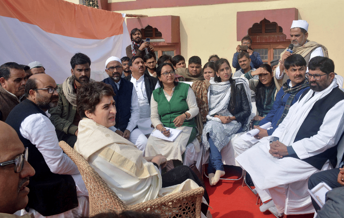 Congress General Secretary Priyanka Gandhi reached varanasi meet caa nrc protesters