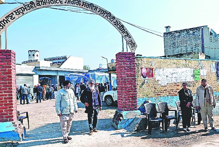 Team returned without decide Compensation amount for International Airport Halwara