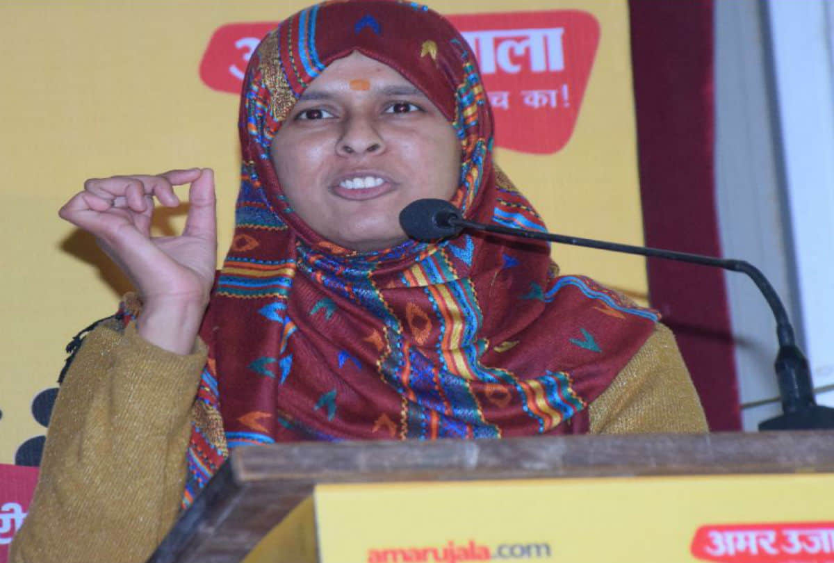 Shri Murarilal Maheshwari Smriti Debate Competition Held In Agra