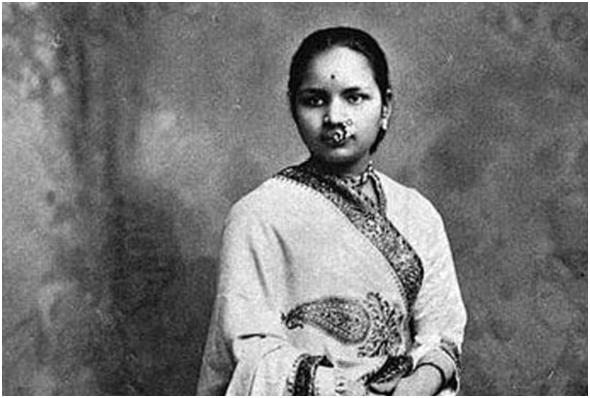 First Indian Doctor Anandibai Joshi Who Study In America