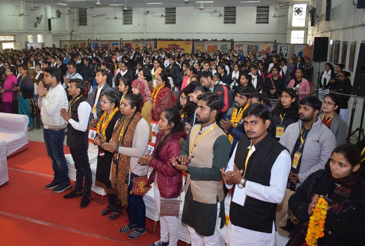 Murarilal Maheshwari Memory Debate Competition in Agra