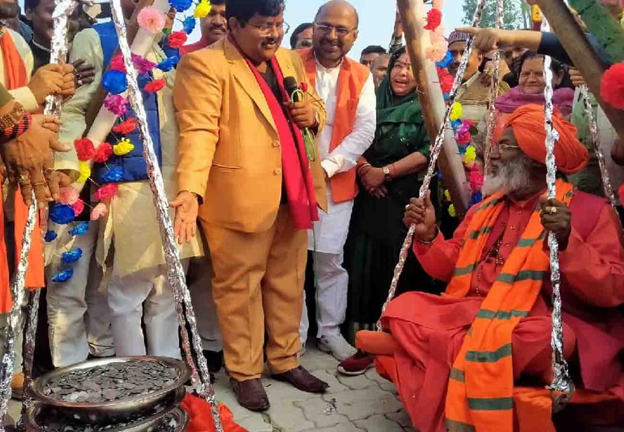 Sakshi Maharaj celebrated 64th birthday