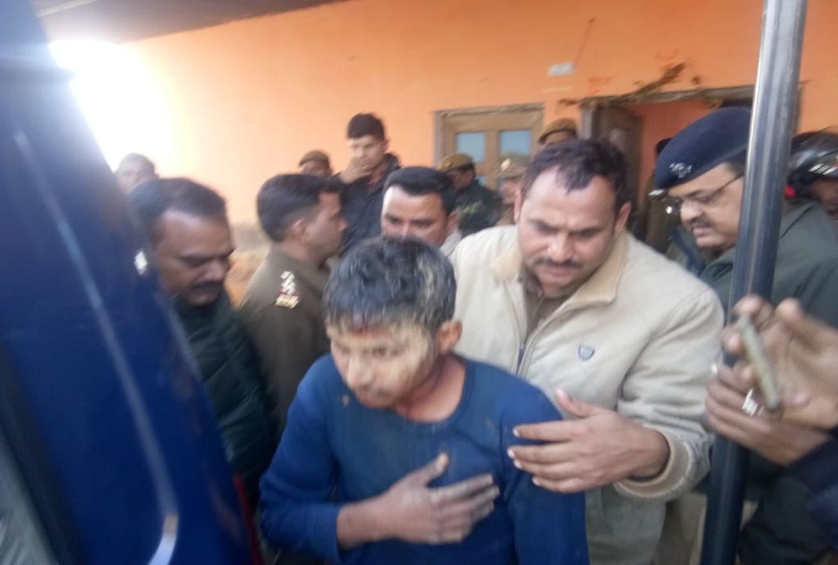 young man shot dead in agra