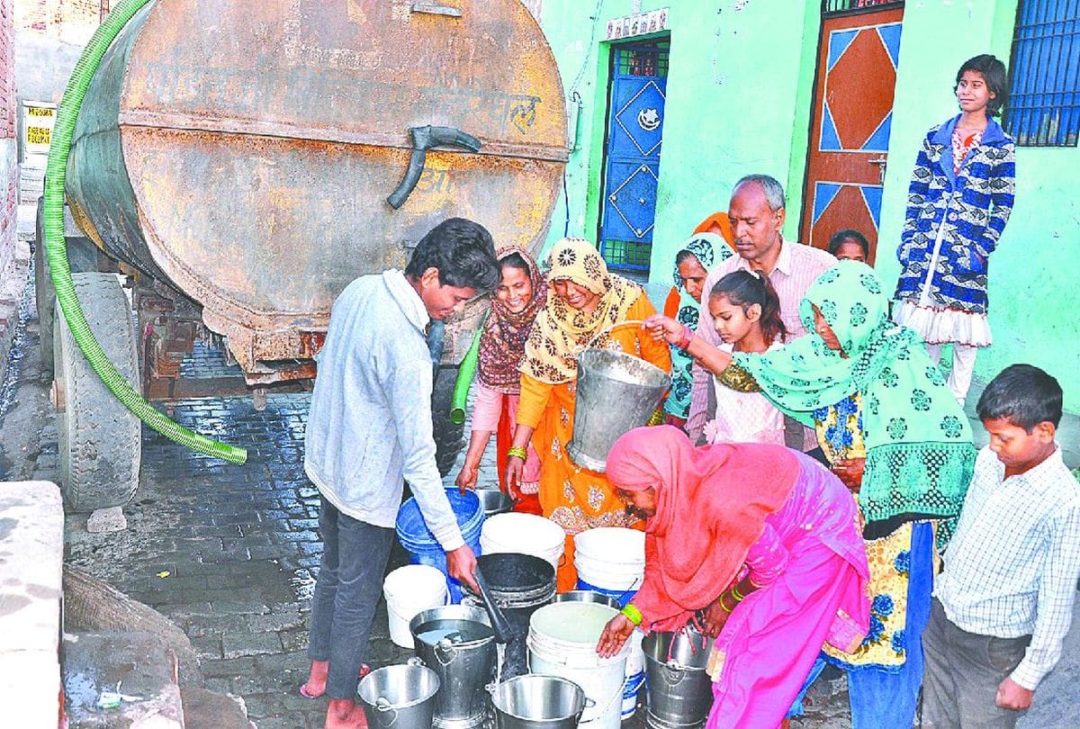 water crisis in islamnagar of agra