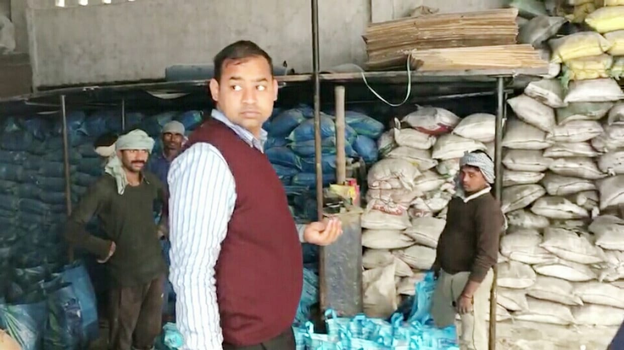 Fake factory caught in Khairabad