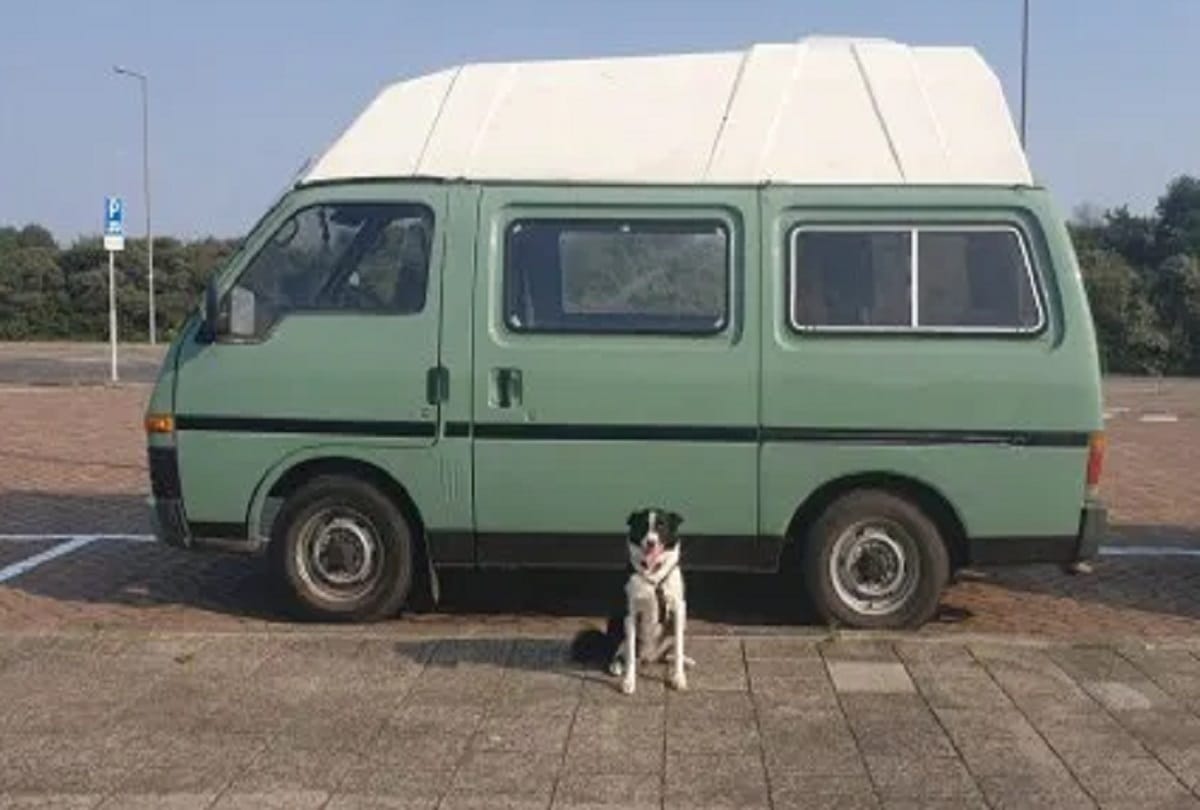 Girl frees herself from rent and bills by turning a old campervan into her new home