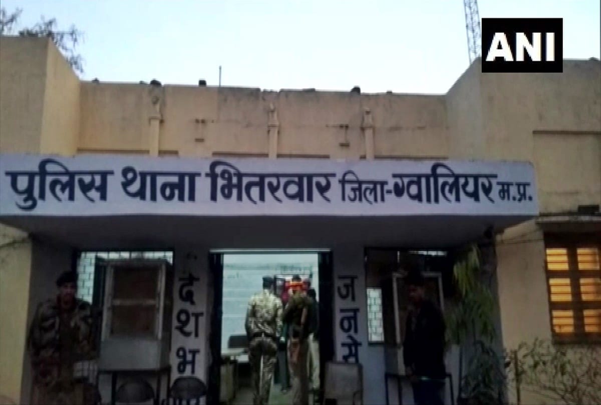 clash between two groups over flow of drainage water in Gwalior, Madhya Pradesh