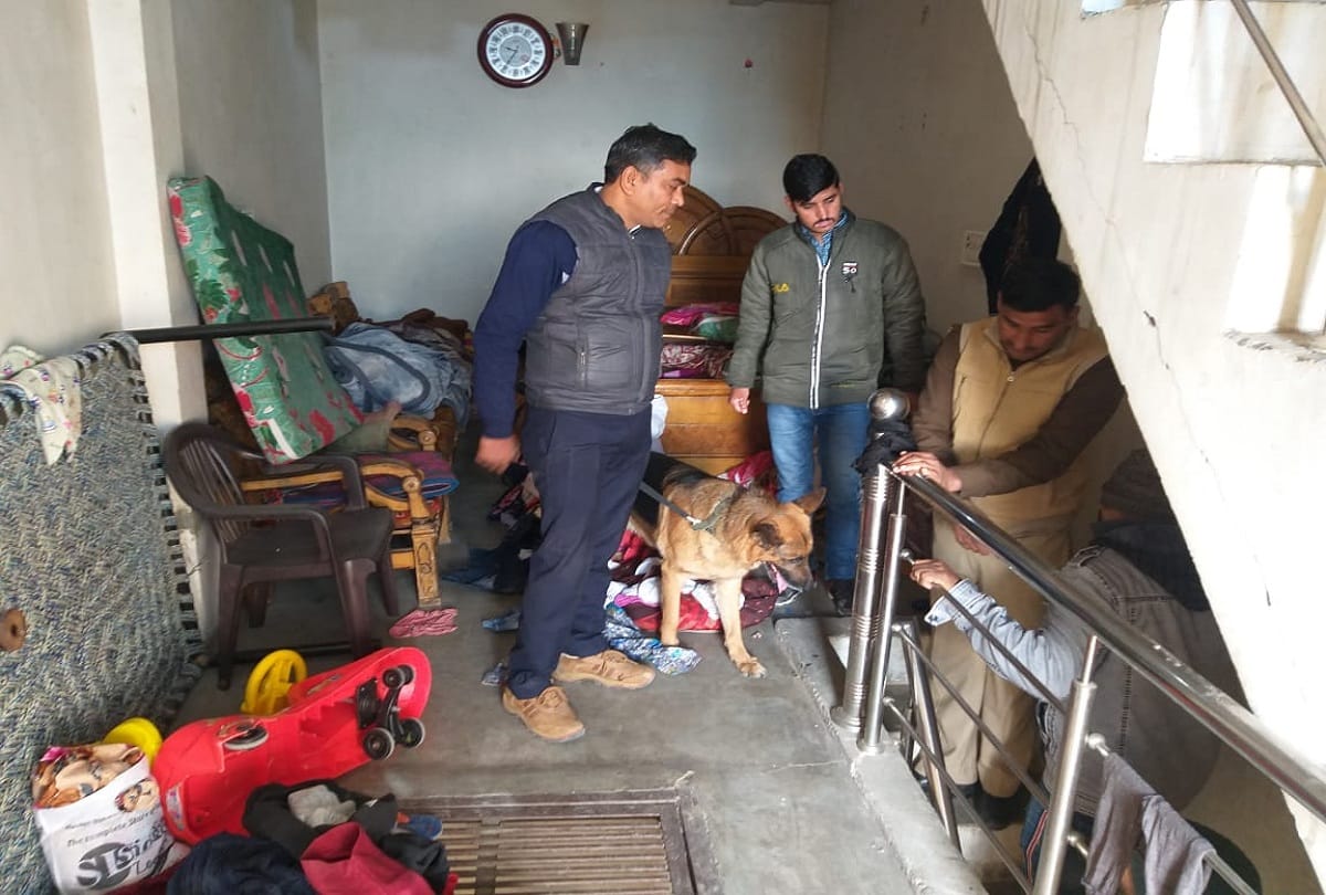 Ghaziabad miscreants murdered and looted in house crime news