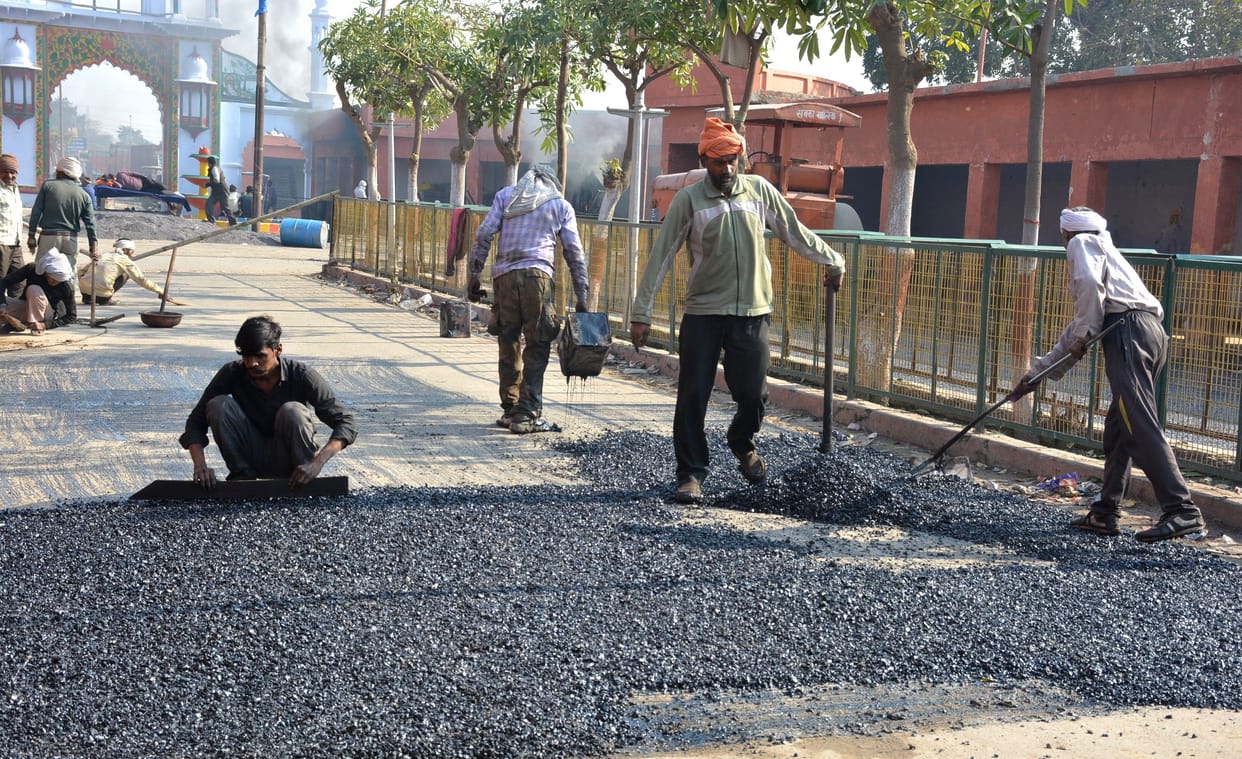 traffic route divert today in aligarh city