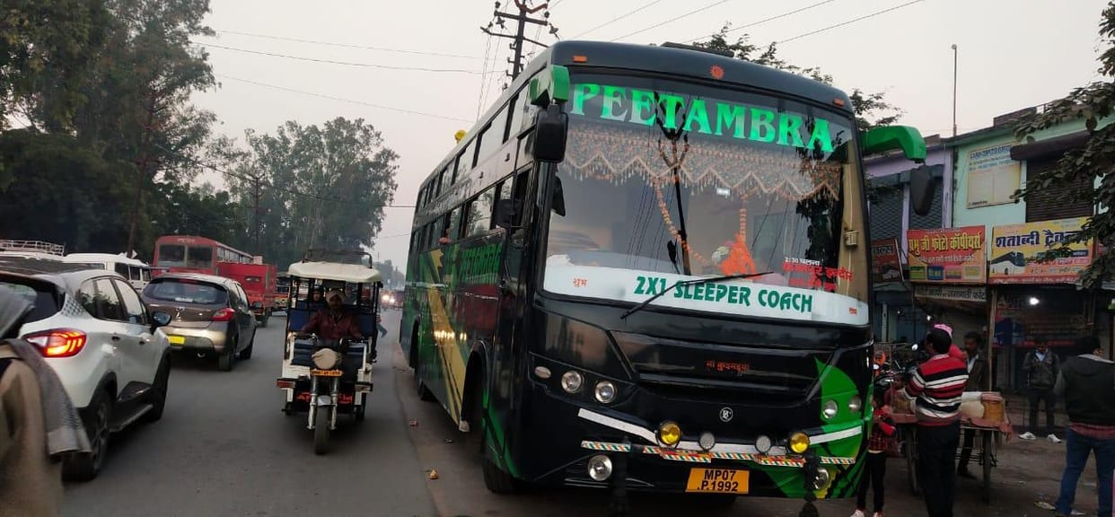 Life is heavy on tourist buses, permits of 35 make more than double