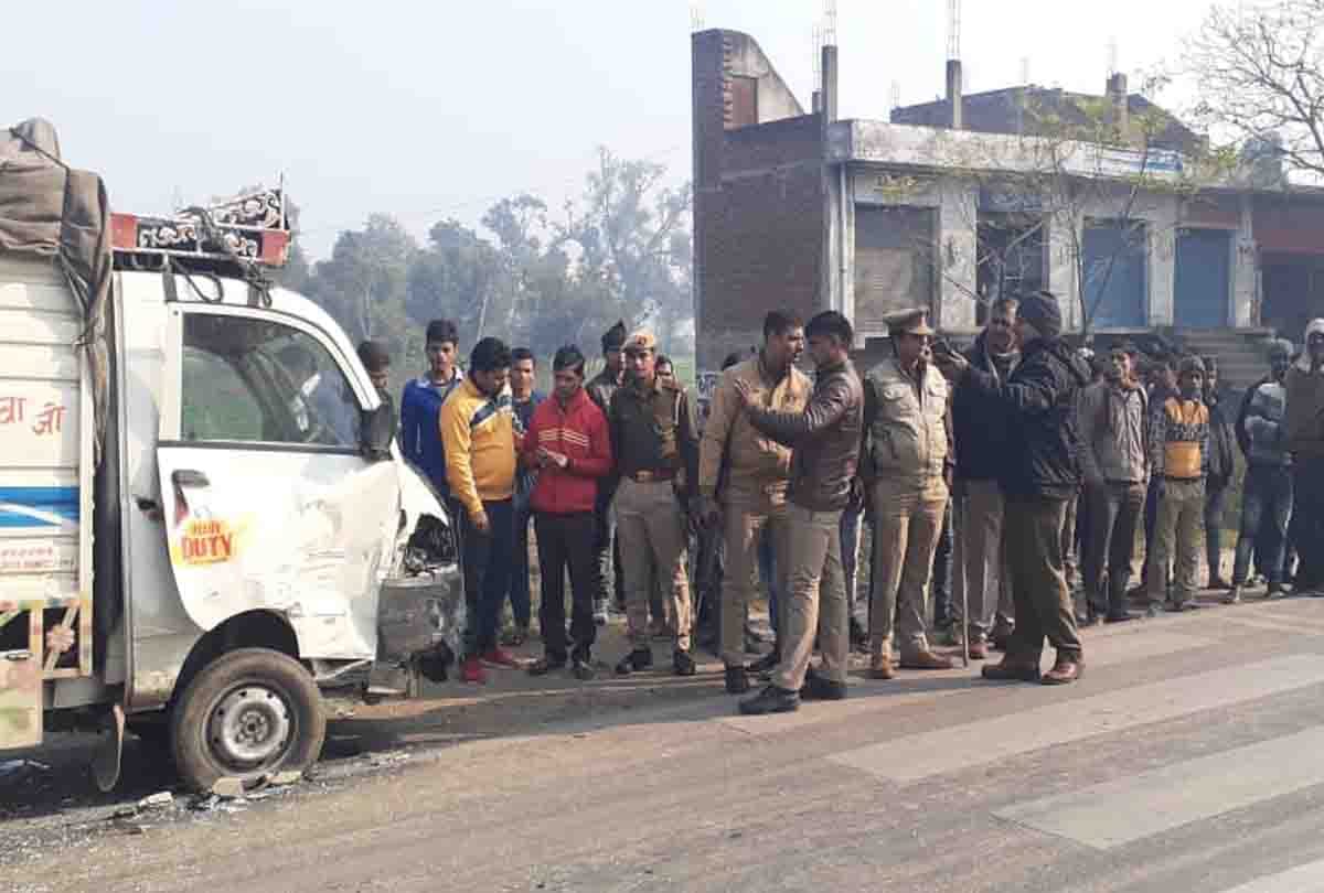Kannauj accident: car collision with pickup, 10 injured