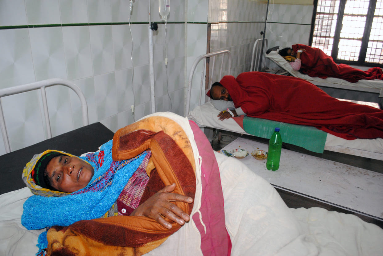 Chitrakoot: The number of sick people crossed two hundred due to eating food