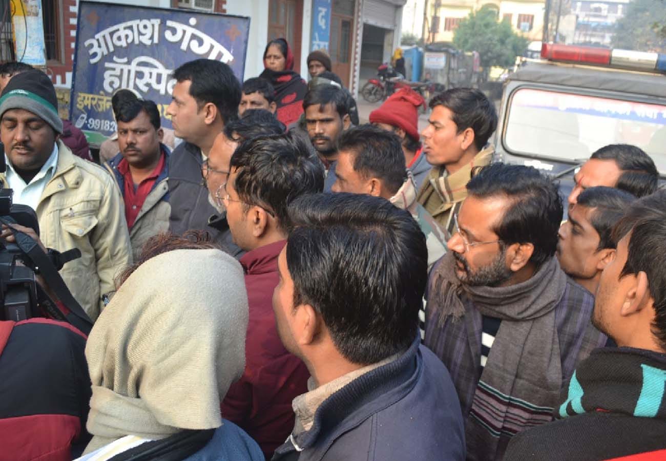 new born baby died by dog bite in nursing home  in farrukhabad