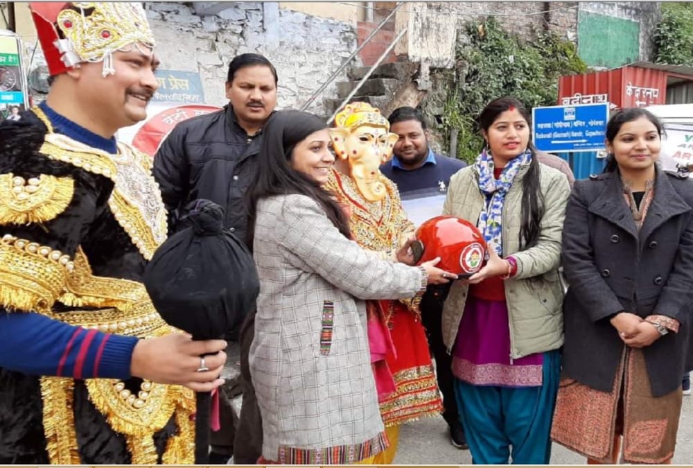 Yamraj And ganesh ji Aware Public to wear helmet And traffic Rules in chamoli