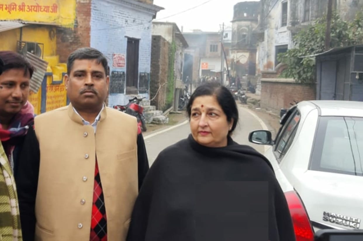 anuradha paudwal