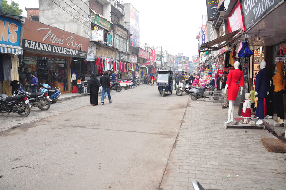 Police removed the occupation, 200 vehicles were challaned