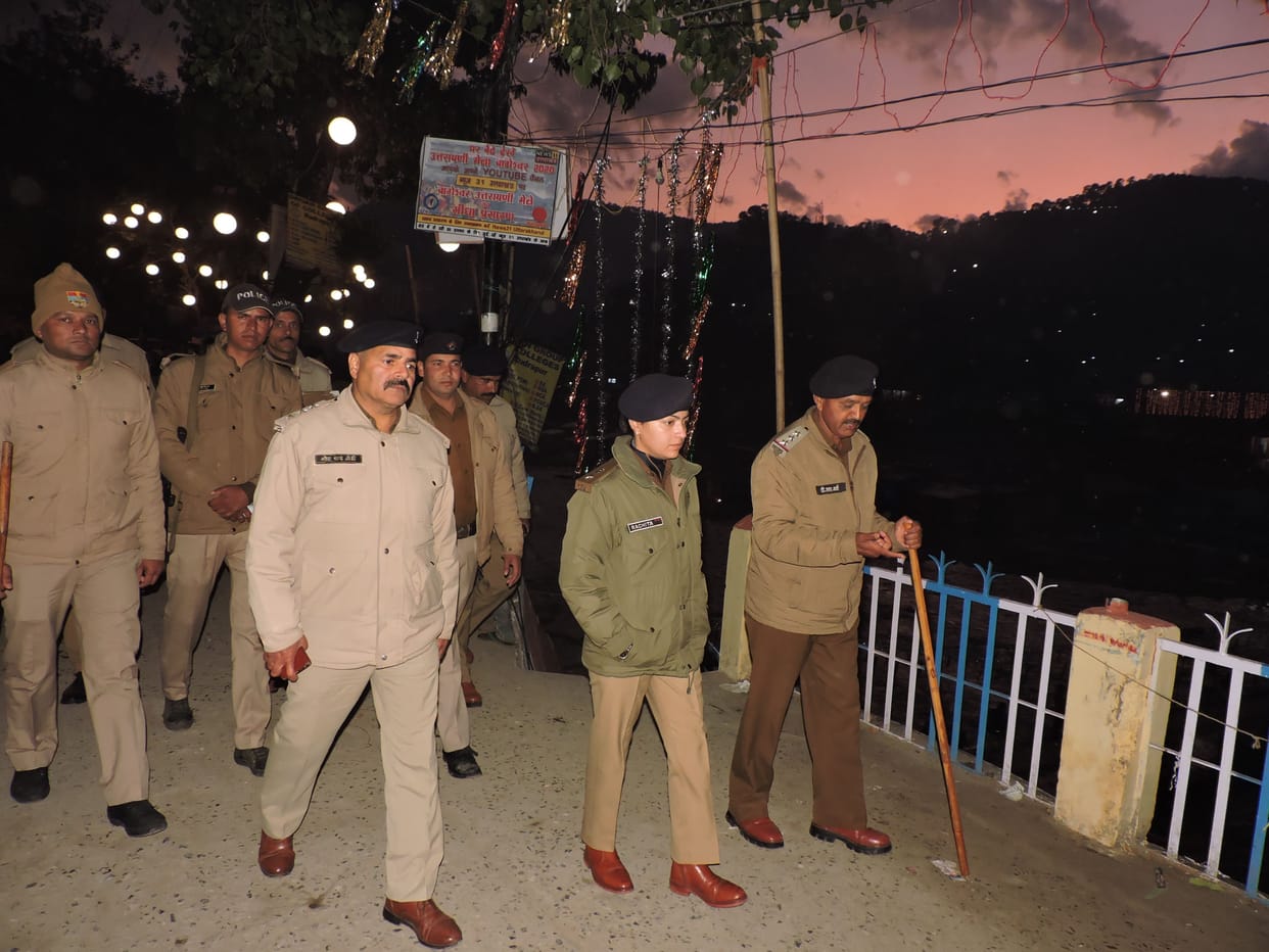 Police forces carry out flag march in the fair area