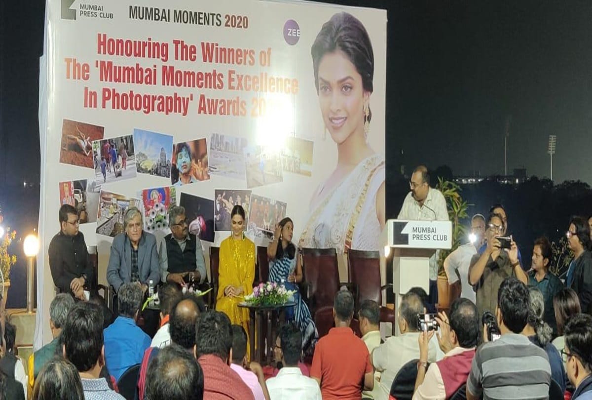 Chhapaak Actress Deepika Padukone Attends Photographers Prize Distribution Ceremoney in Mumbai
