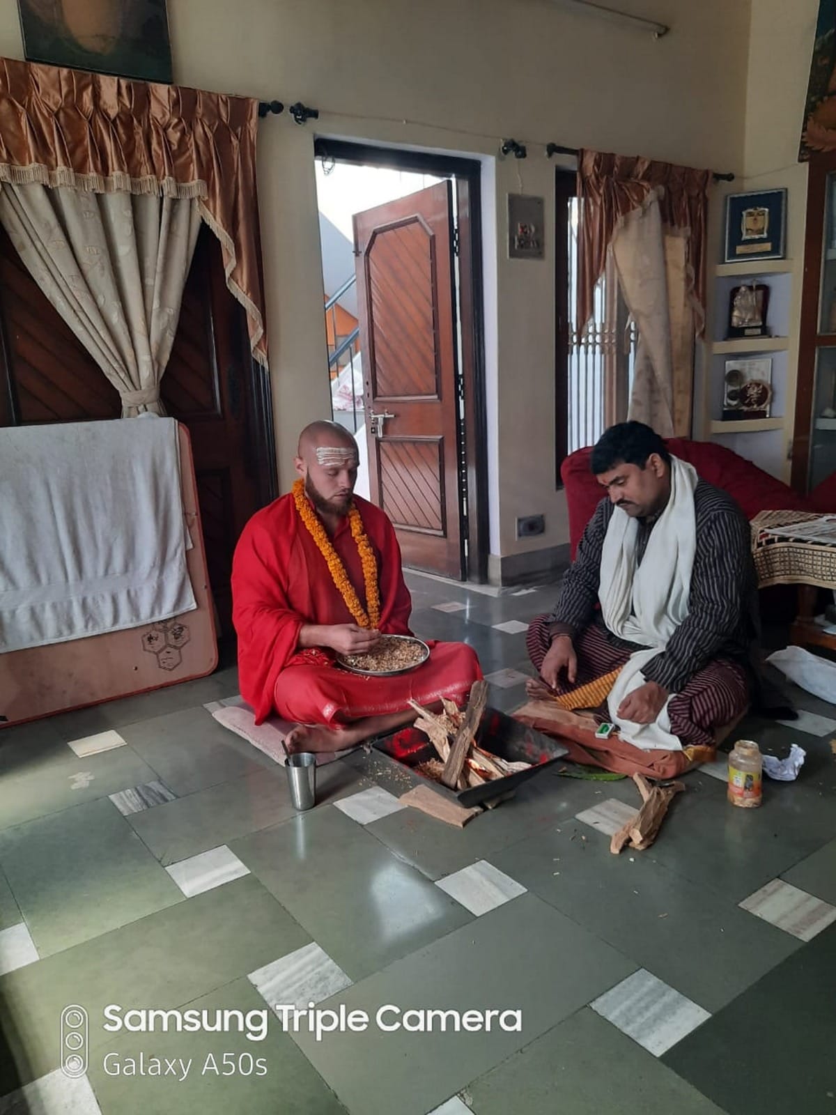 France resident Romain took Hinduism became Ramananda Nath in varanasi