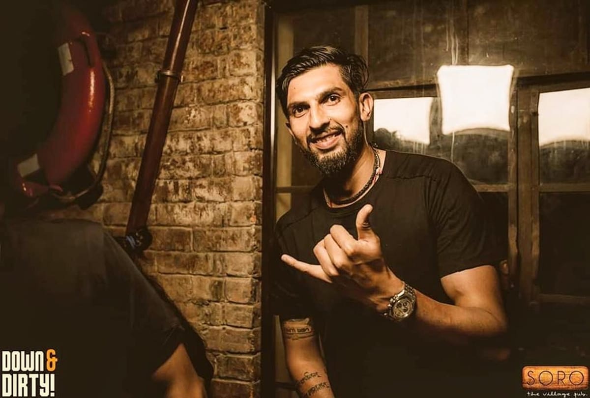 Virat Kohli posts funny comment on Ishant Sharmas photo
