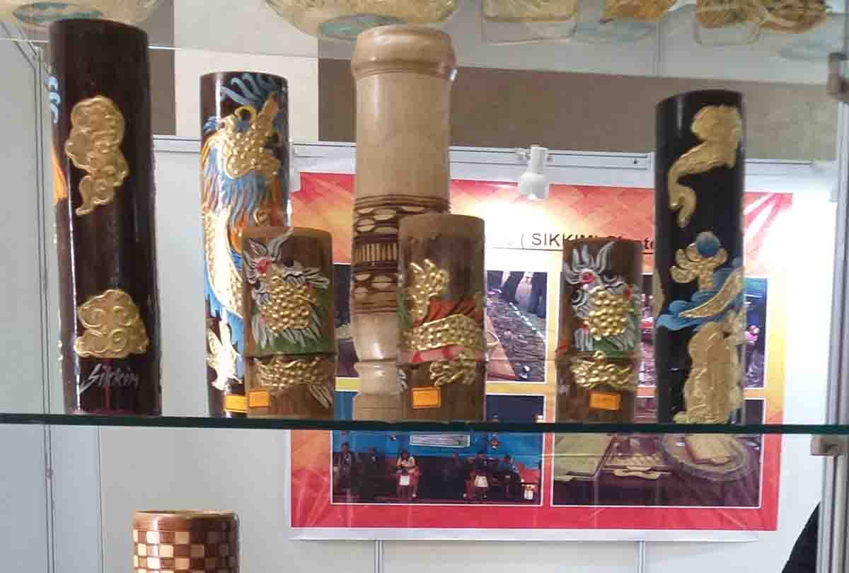 Home use items made of bamboo