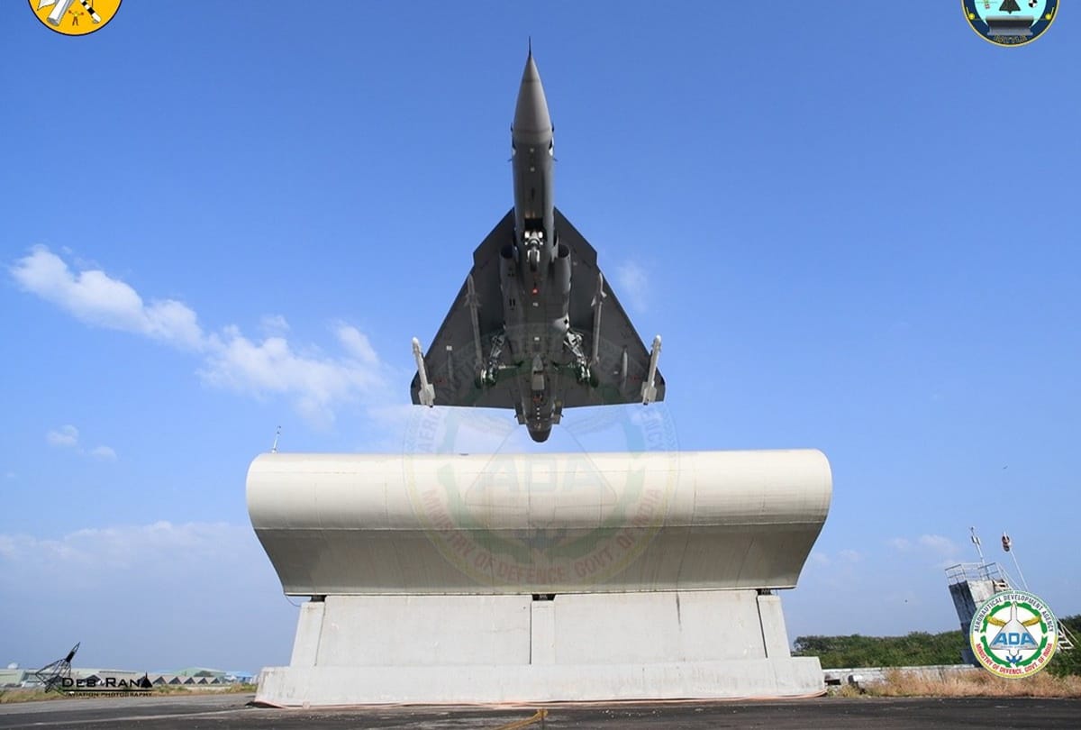 HAL Tejas Navy on INS Vikramaditya, LCA Navy Specification, About Indigenous HAL LCA Aircraft
