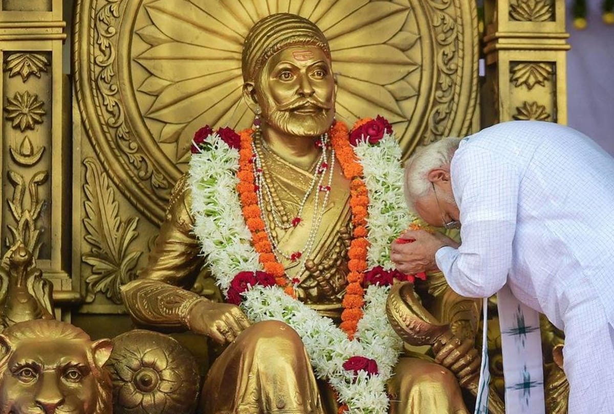 Complaint filed against BJP leader for a book comparing Modi with Chhatrapati Shivaji
