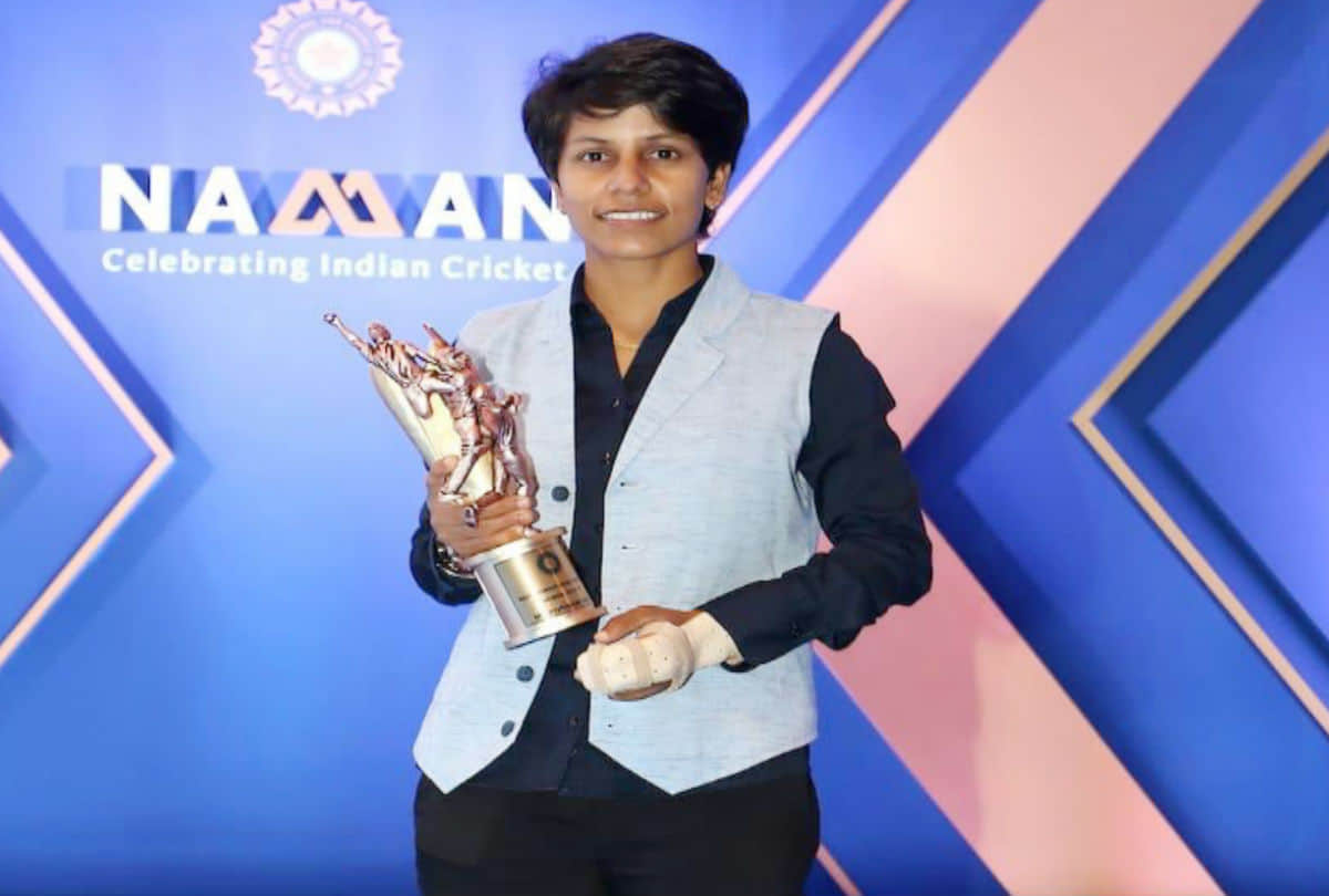 Indian Women Team Announced For World Cup 2022 Cricket Two Players Deepti Sharma and Poonam Yadav Selected