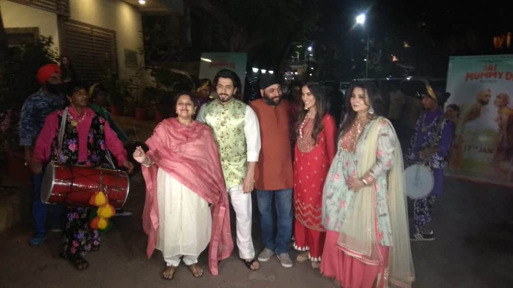 Lohri 2020 Sunny Singh Sonnalli Seygall Poonam Dhillon Supriya Pathak celebration