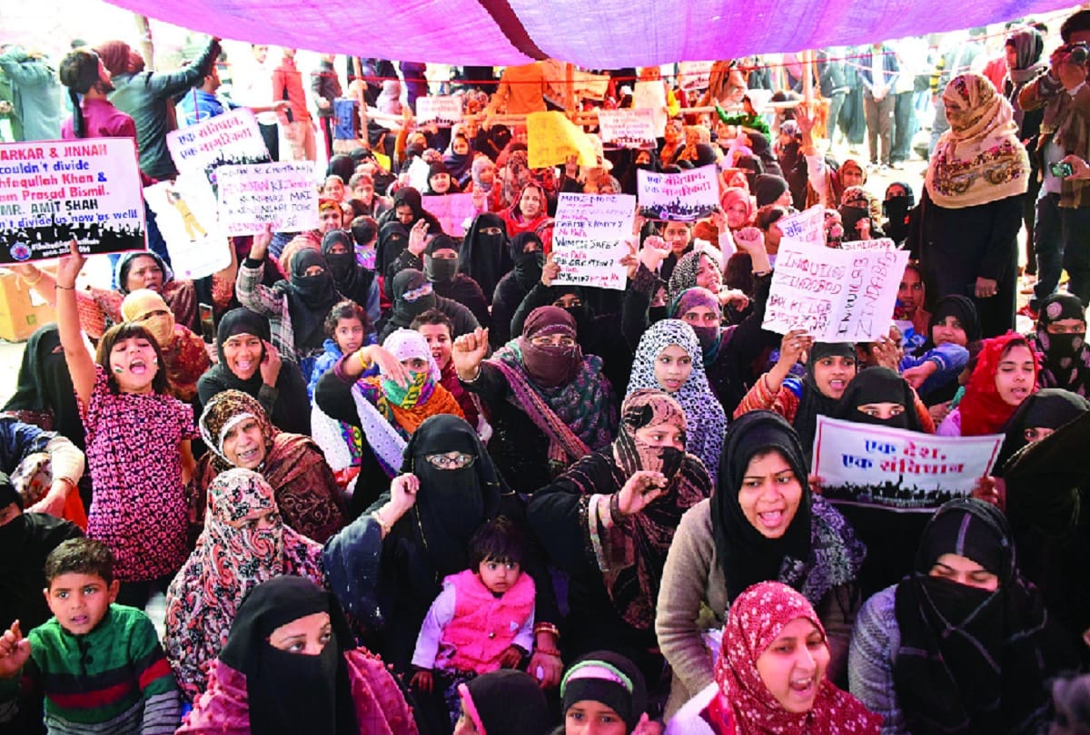 Beautiful picture of democracy seen in Khureji over CAA and NRC