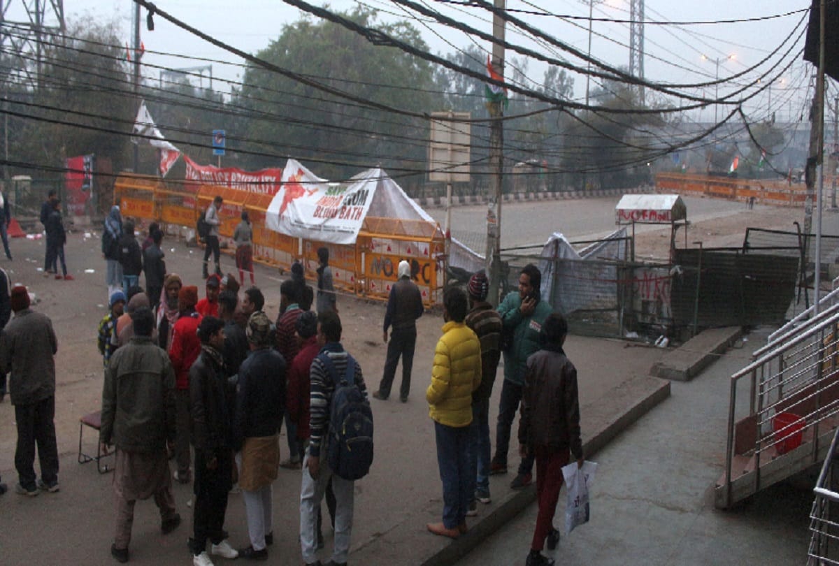 Shaheen Bagh: People are not ready to clear the road, local people warned to close all the roads