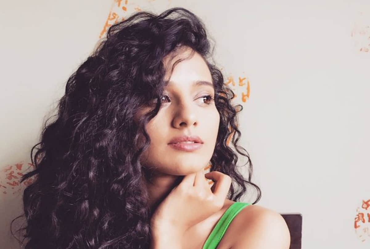 Heena Parmar Will be Again Play Naagin Role in tv Show Phir Laut Aayi Naagin Season 2