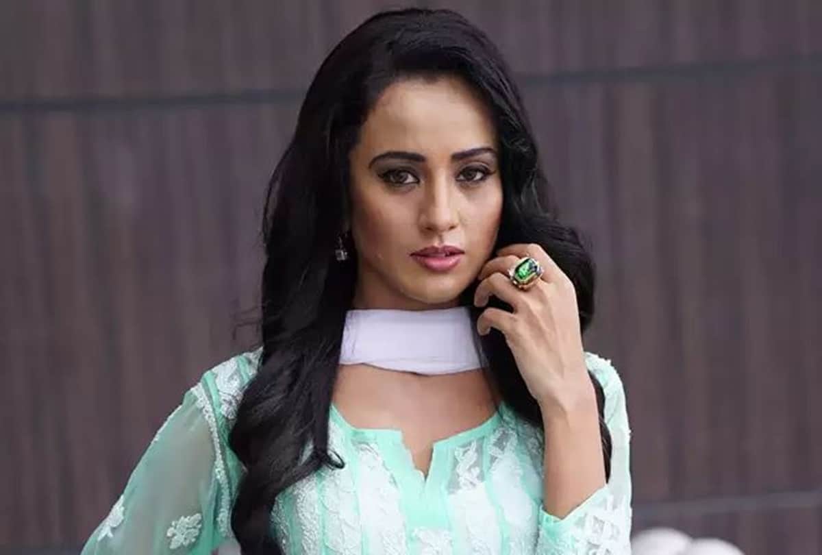 Heena Parmar Will be Again Play Naagin Role in tv Show Phir Laut Aayi Naagin Season 2