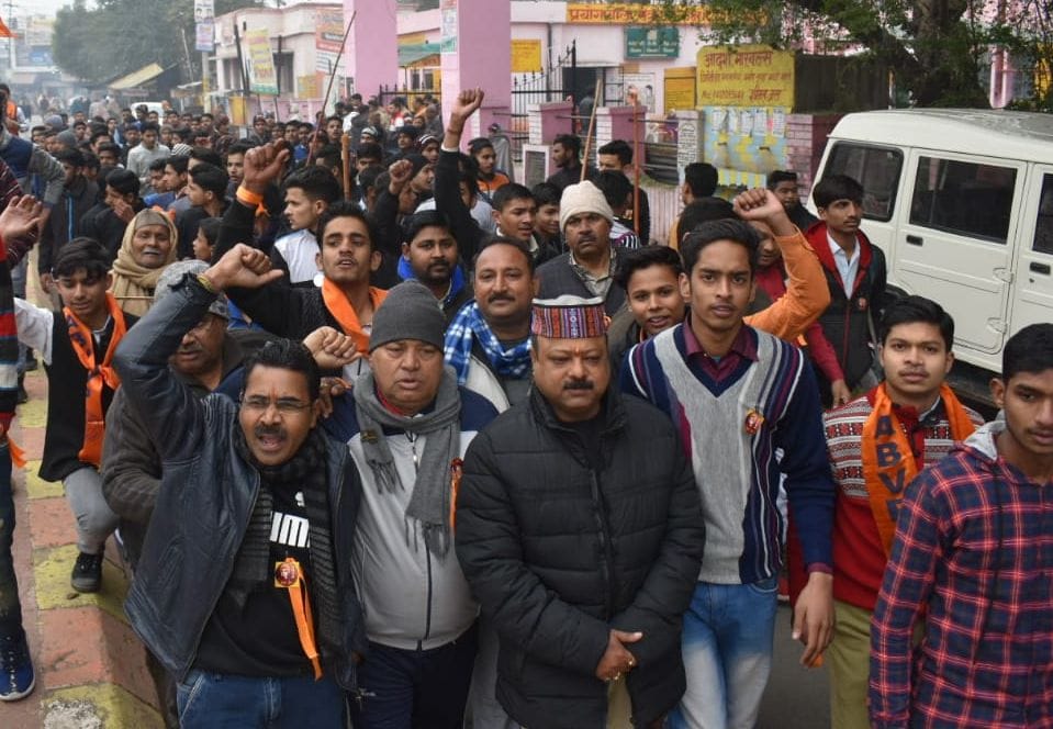 yongersters run in run for india merathan