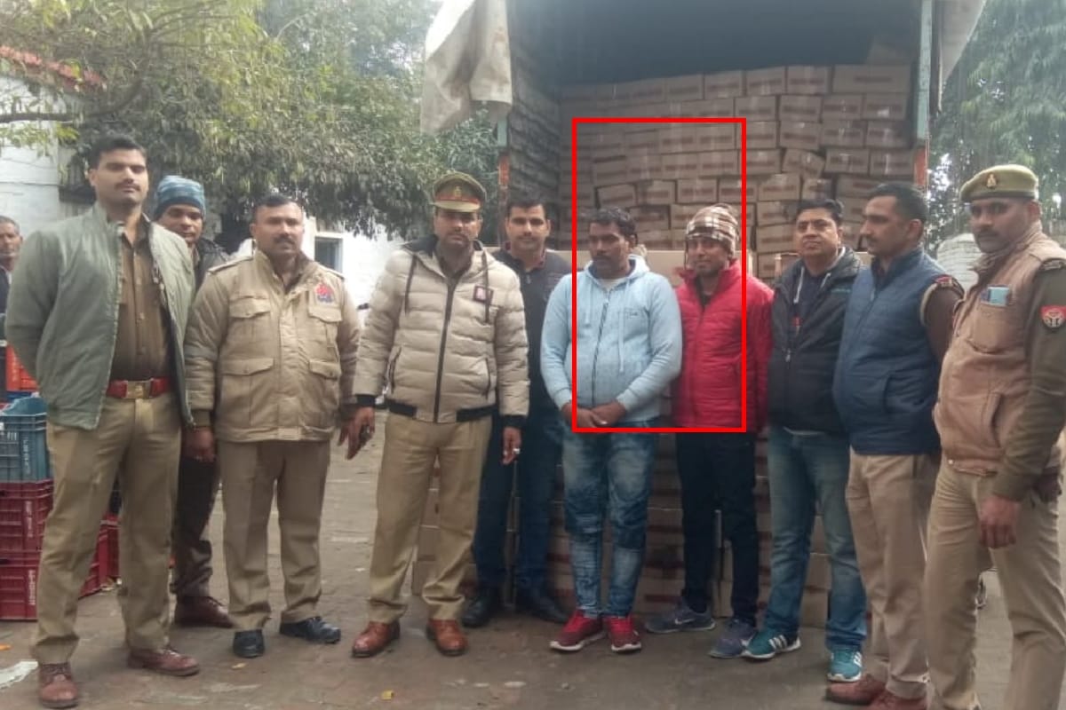 Police seized illegal liquor of worth more then Rs seventeen lakh in saharanpur, Two arrested
